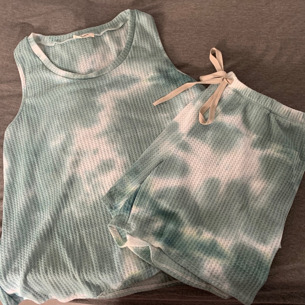Pajama set